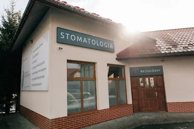AestheDent - implantologia, stomatologia cyfrowa